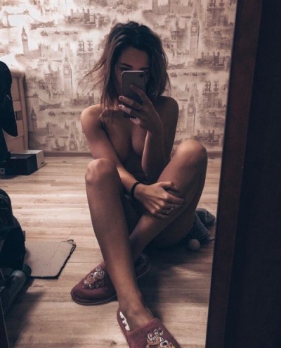 Анни, Г. Харцызск
